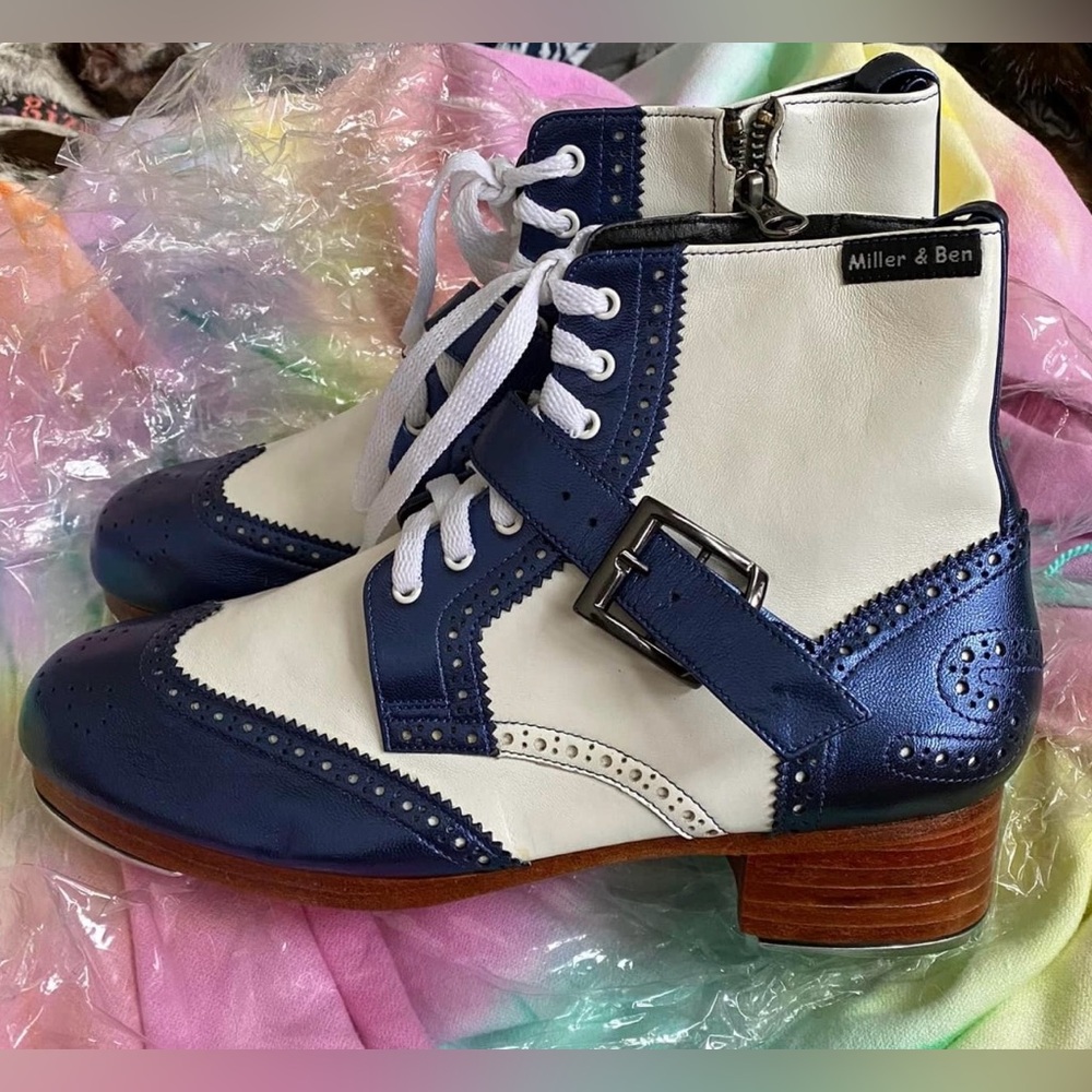 STUNNING NEW!! Miller & Ben Professional Tap Boots size 41.5B
